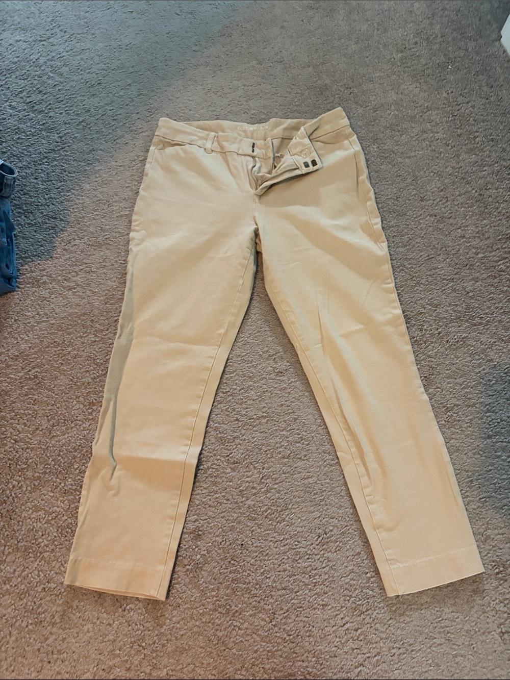 Old Navy Khaki Cropped Ankle Pants